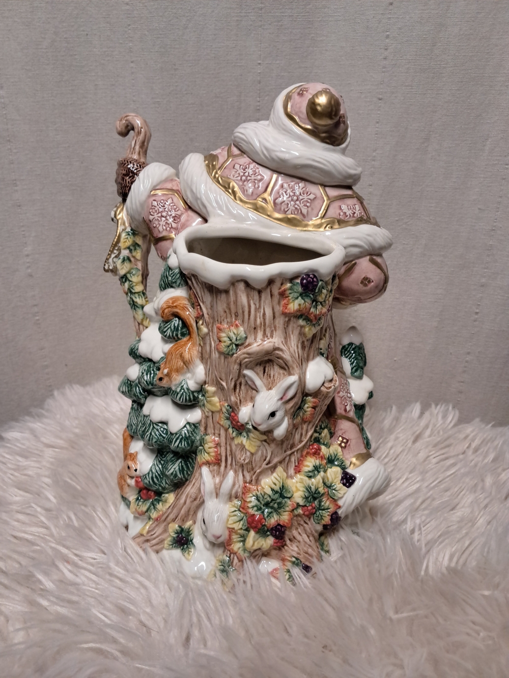 12" Fitz and Floyd Snowy Woods Large Christmas Centerpiece Vase - Picture 2 of 5